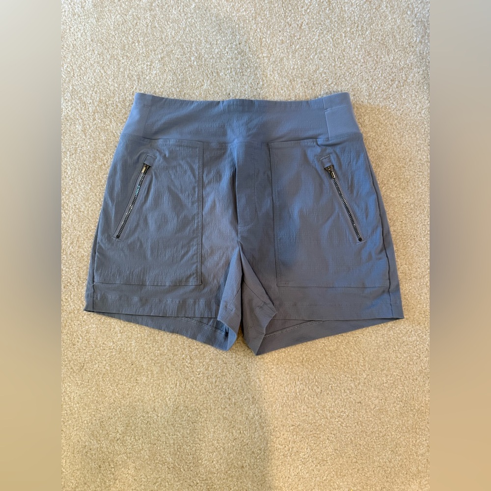 Athleta Shorts (NWOT) Size 0